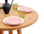 Round dining table 1