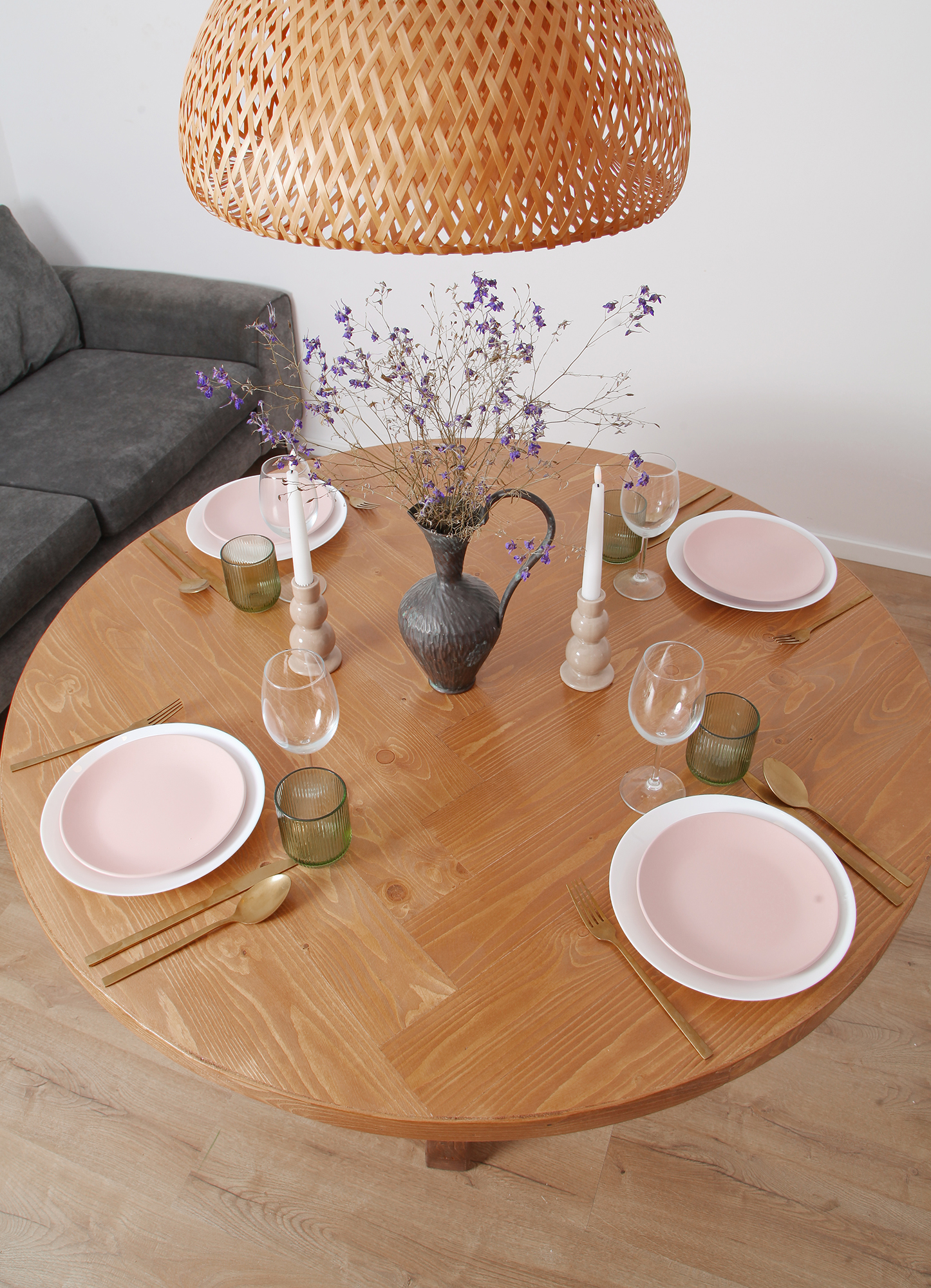 Cleoda dark round dining table dark oak with walnut legs 3 RES