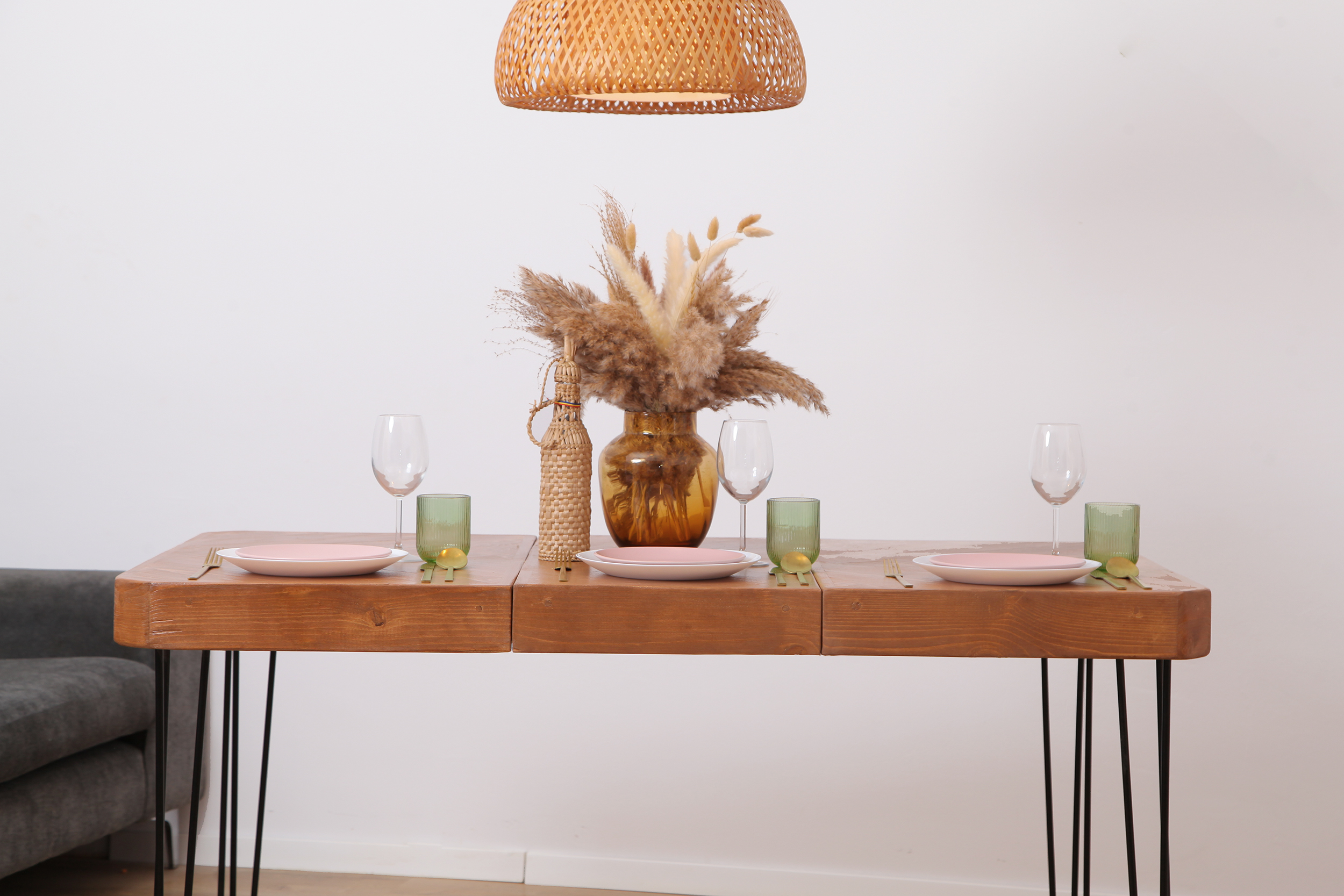 Wallnut Extendable Chunky Dining Table 5Res